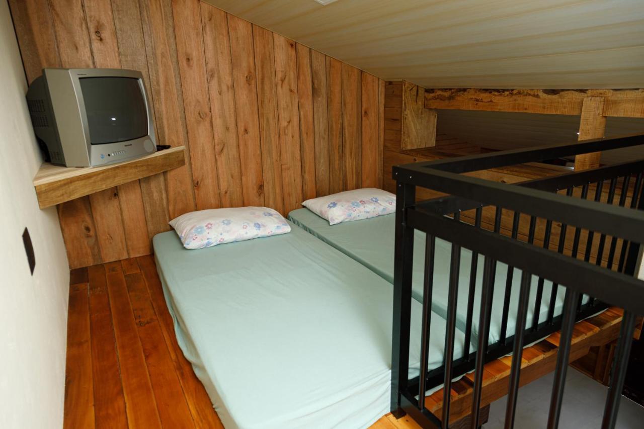 Chalet Casa Florescer Da Madeira *
